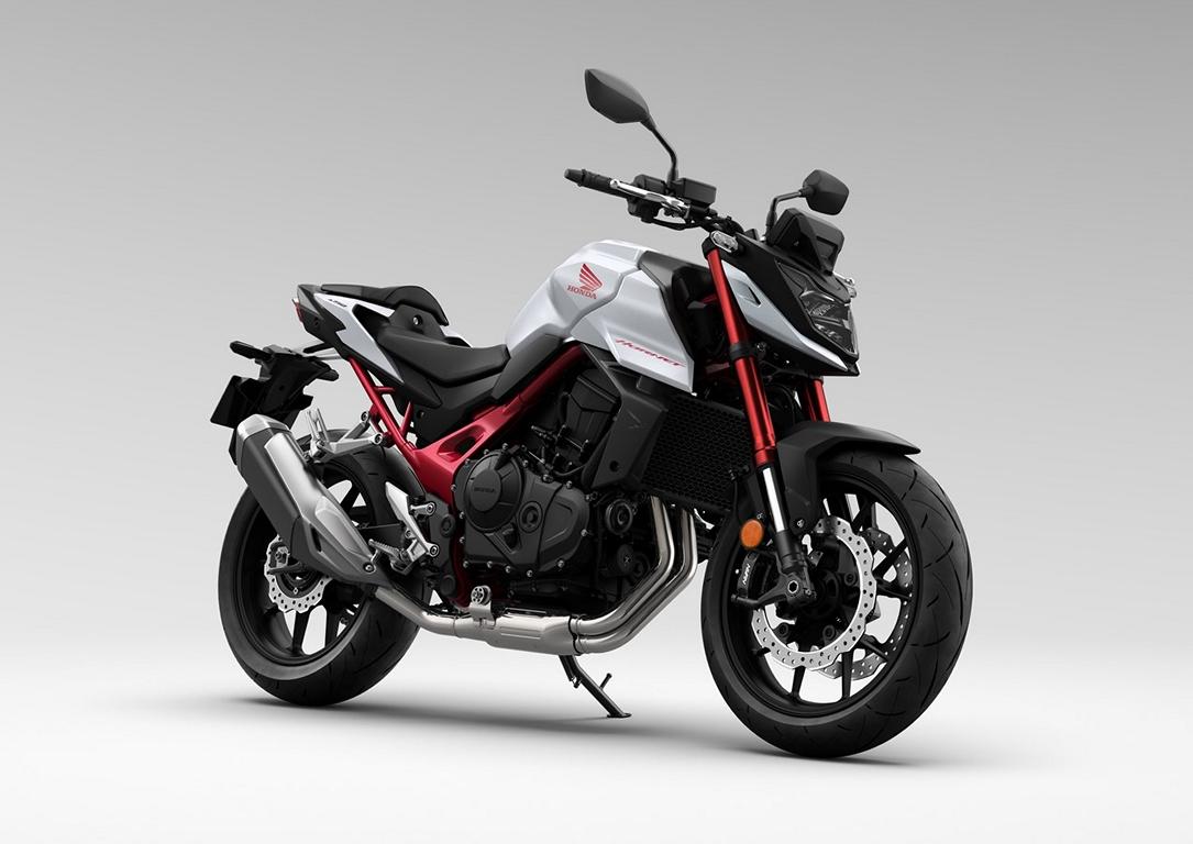 Honda CB750 Hornet 2023 91 PS Klasse A